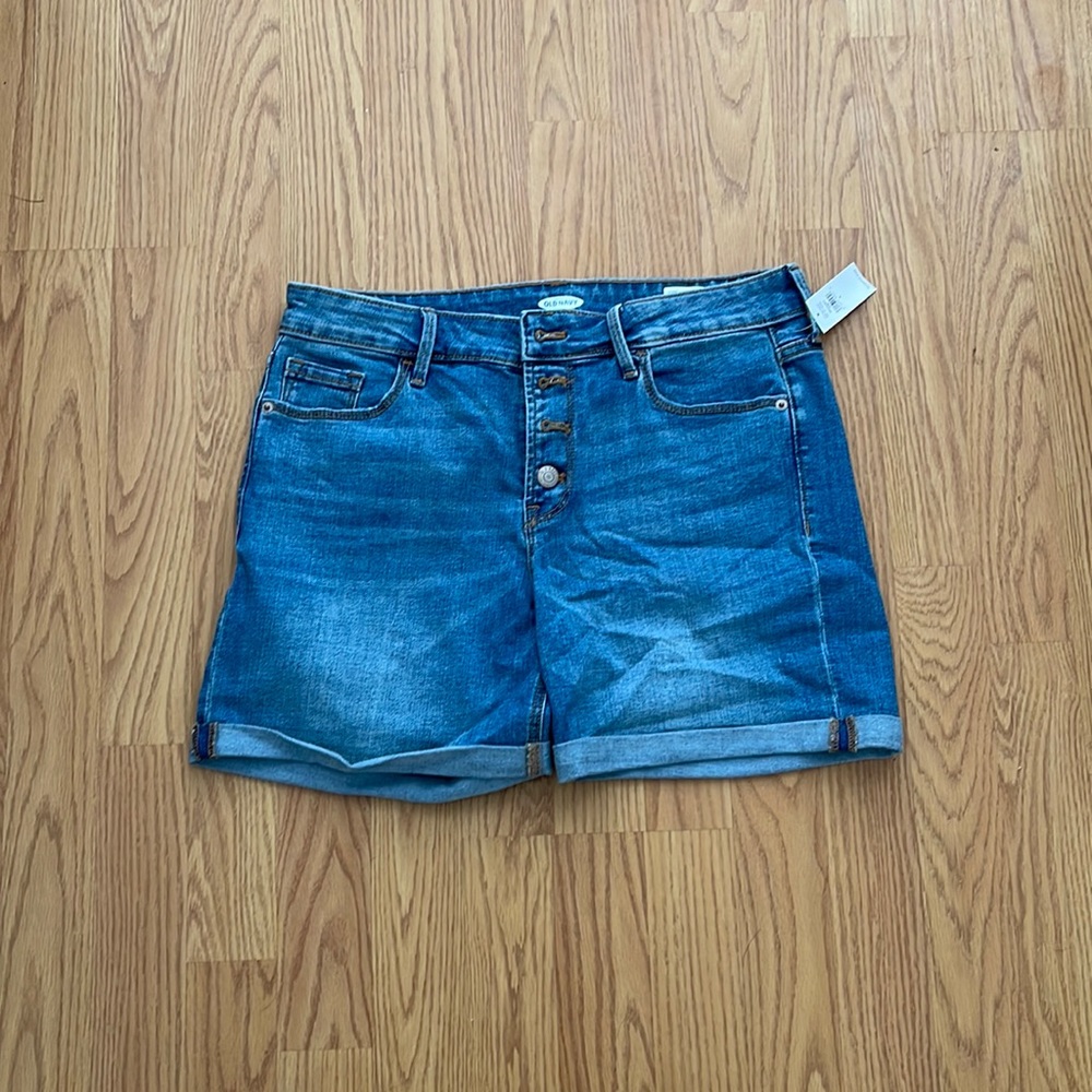 Button fly Jean shorts